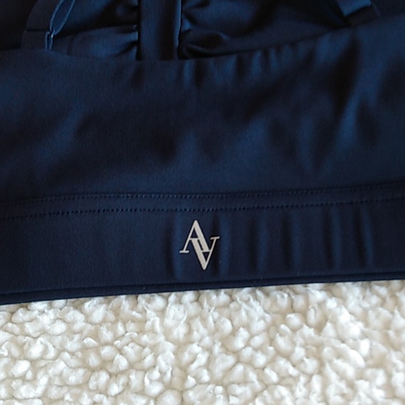 All Access NYC Sports Bra – Navy – Criss-Cross – 2X - Picture 7 of 11